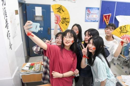 成考和高考学历区别大 领识教育说这项作用大多数人想不到